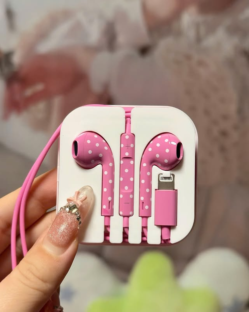 Polka Dot Wired Earphones